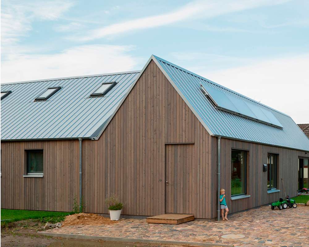 Einfamilienhaus mit der heiter entspannten Einfachheit eines skandinavischen Ferienhauses
