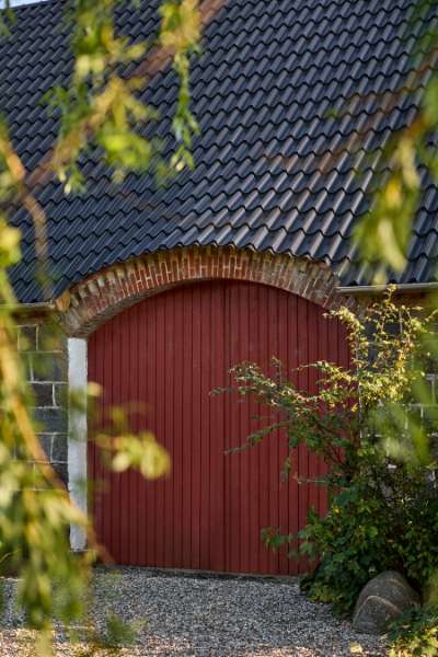 Vom Lehnshof zum zukunftssicheren Landwirtschaftsbetrieb mit modernen Stahlprofilen, 